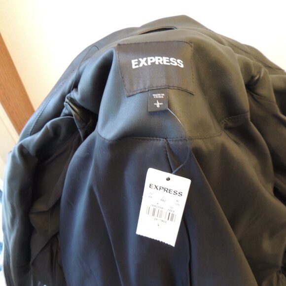 Express Faux Leather Quilted Moto Jacket NWT – Star Stitching – Black – Size L - Picture 7 of 8